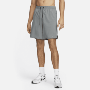 Anvendelige Nike Dri-FIT Unlimited-2 i 1-shorts (23 cm) til mænd - grå