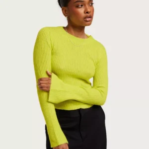 Vero Moda - Striktrøjer - Sulphur Spring Melange - Vmbritany Ls Short Slit Pullover Ga - Trøjer