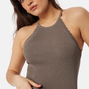 ONLY Onlgemma Scallop Hltneck Top Walnut M