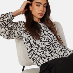 Object Collectors Item Objmila L/S Top Cloud Dancer AOP:Flo 36