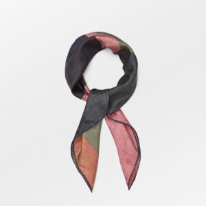 Batzy Sia Scarf