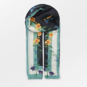 Florica Woo Scarf