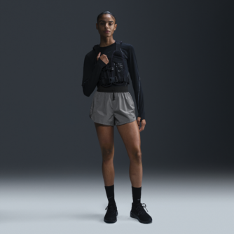 Nike Running Division-løbeshorts med reflekterende design (8 cm) uden for til kvinder - sort