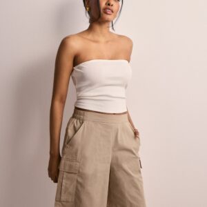 Vero Moda - Beige - Vmcharlotte Hw Pocket Shorts Wvn Ga