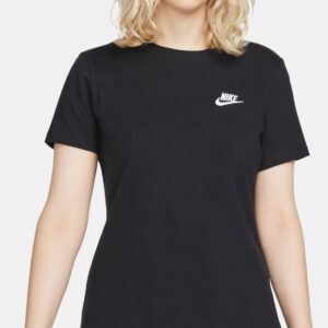 Nike Sportswear Club Tshirt Dame Xs Sort