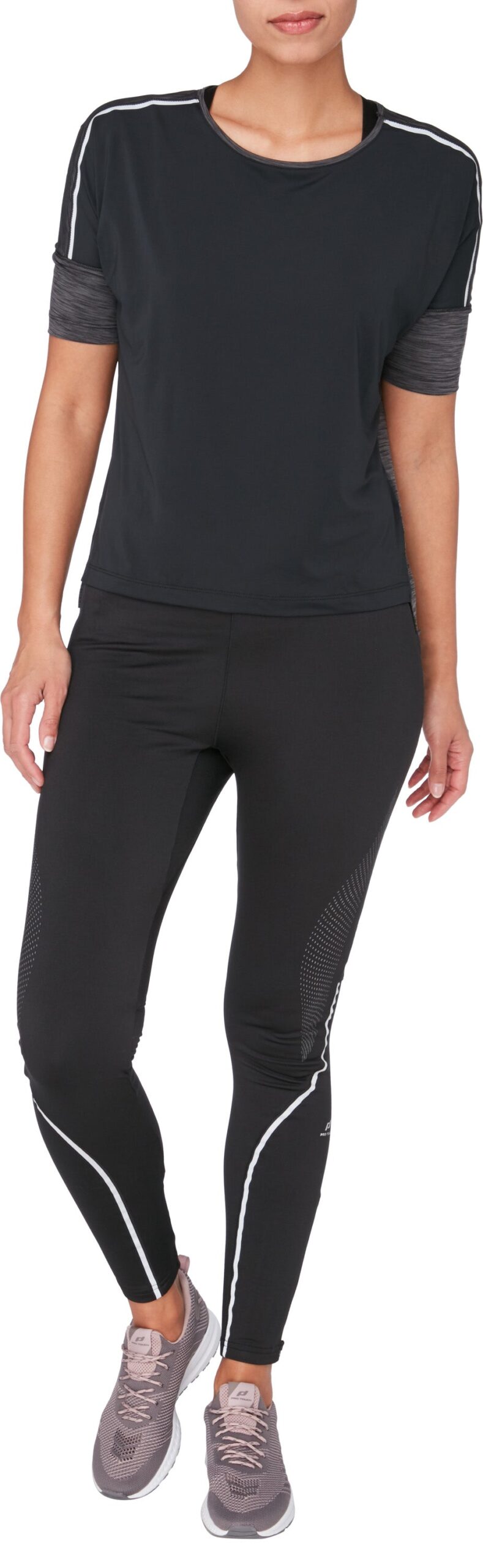Pro Touch Gwen Tshirt Dame 42 Sort Pro Touch Gwen Tshirt Dame 42 Sort