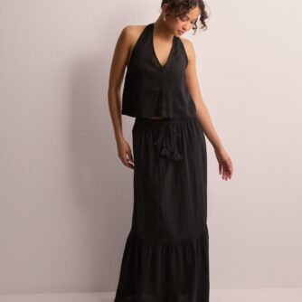 Vero Moda - Sort - Vmpretty Hw Maxi Skirt Wvn Ga Noos