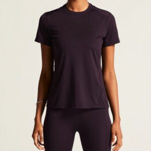 Craft Adv Essence SS Tee Lilla - Str. L, Optimal Ventilation til Dame Løb & Udendørsaktiviteter