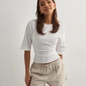 Nelly - Beige - Pull On Linen Shorts