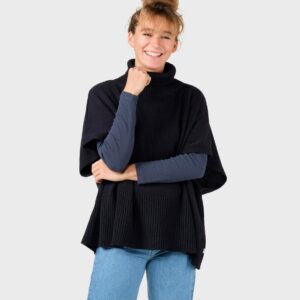 Klitmøller Collective - Alba knit poncho - Black - S/M