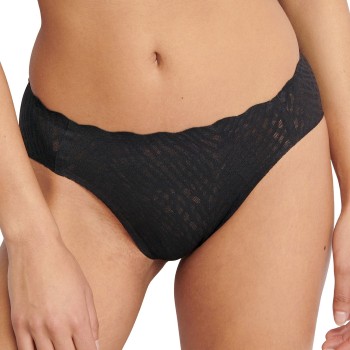 Sloggi Trusser ZERO Feel Bliss High Leg Brief Sort Small Dame Sloggi Trusser ZERO Feel Bliss High Leg Brief Sort Small Dame