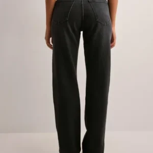 Calvin Klein Jeans - Sort - High Rise Straight