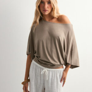 Nelly - Beige - Perfect Poncho Top