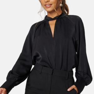 Elma Halterneck L/S Top