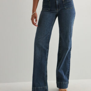 Nelly - Blå - Mid Waist Pocket Jeans