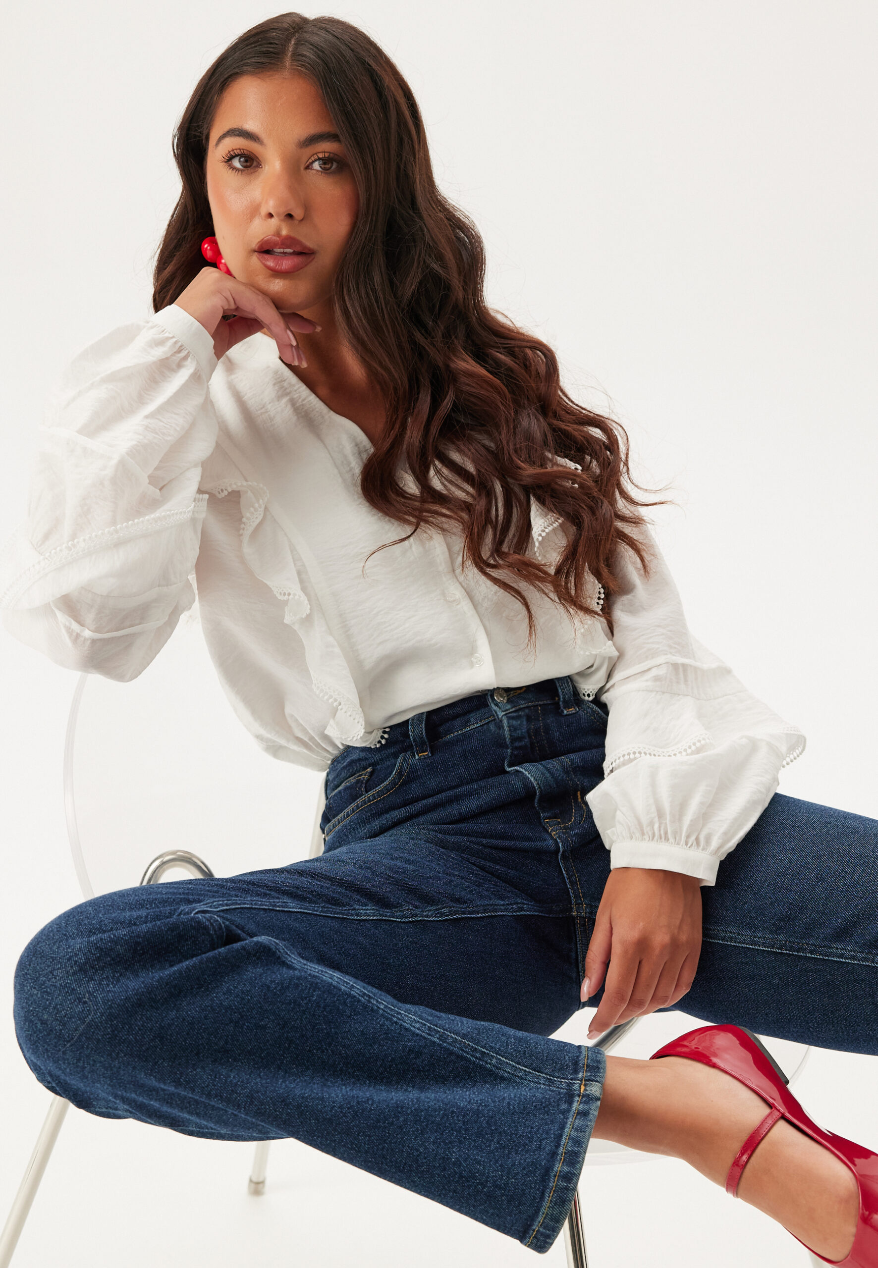 V-neck Frill Blouse V-neck Frill Blouse