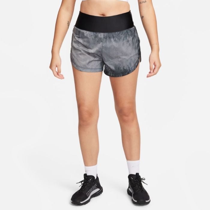 Nike Trail Repel 3 Inch Shorts Str. L Grå Nike Trail Repel 3 Inch Shorts Str. L Grå