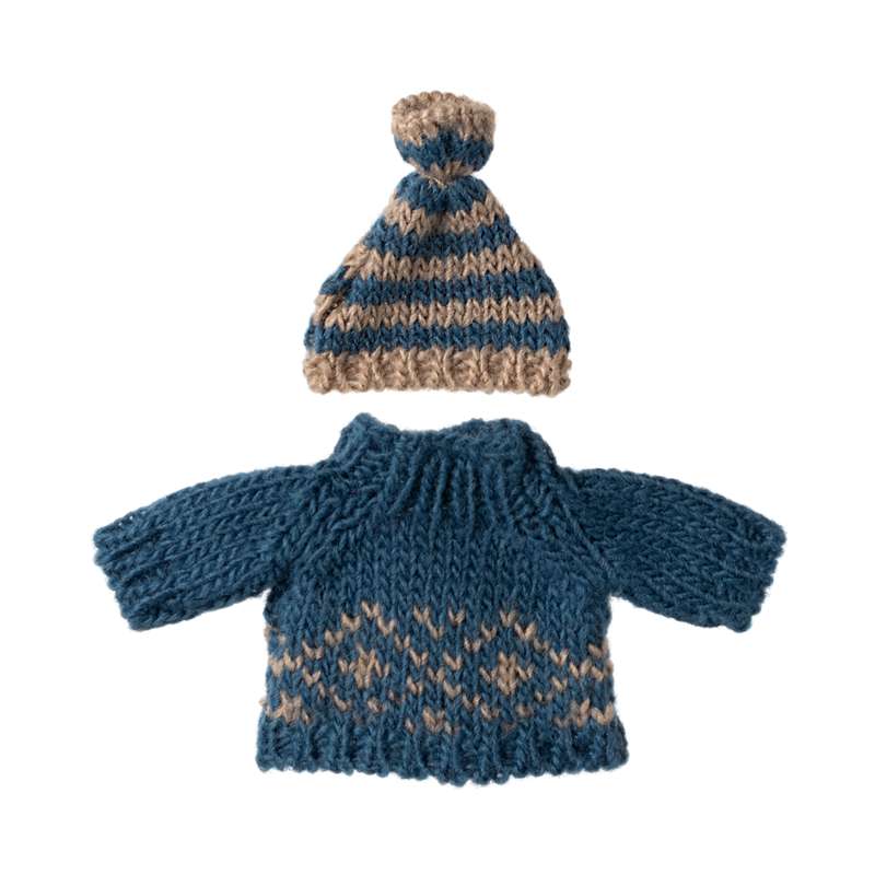 Maileg Strikket Sweater og Hue - Mus - Far Maileg Strikket Sweater og Hue - Mus - Far