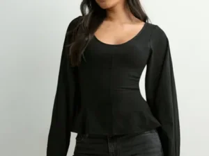 Nelly - Sort - Shaped V-neck Blouse