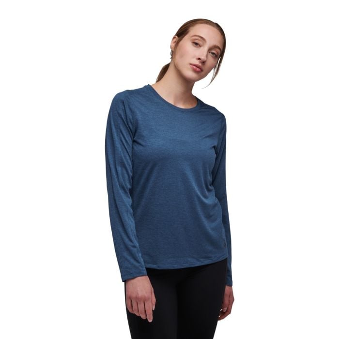 Black Diamond Lightwire LS Tee Str. S Dame - Blå T-shirt til løb og aktiv livsstil Black Diamond Lightwire LS Tee Str. S Dame - Blå T-shirt til løb og aktiv livsstil