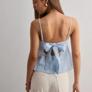 Nelly - Blå - Flowy Bow Top