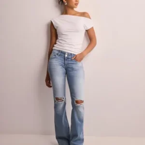 Nelly - Blå - Low Waist Bootcut Flap Pocket Jeans
