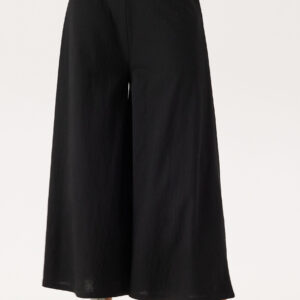 Ankle Soft Wide Leg Pants