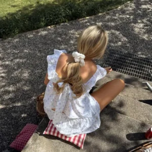 Nelly - Blå - Lace Detail Frill Top