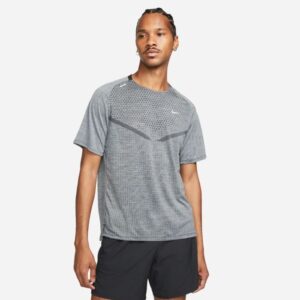 Nike Dri-FIT Advanced Techknit Ultra T-shirt, Herre, Str. XL - Grå, Svedtransporterende og letvægtig