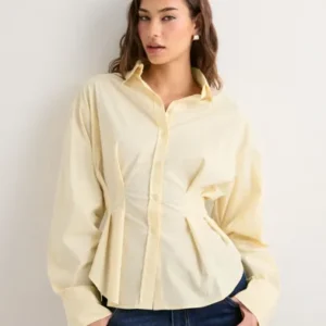 Nelly - Gul - Shaped Shirt