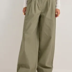 Nelly - Grøn - Relaxed Strap Pants