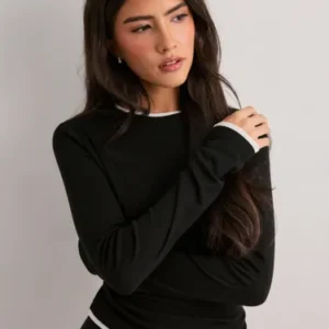 Nelly - Sort - Double Look LS Top