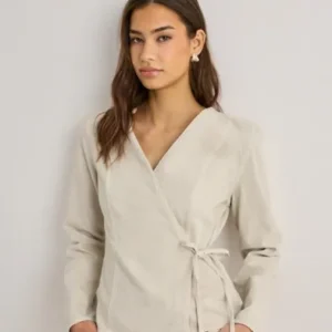 Only - Beige - Onlsilla L/S Tie Wrap Blouse Cc Pnt