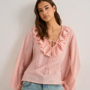 Nelly - Pink - Frill Blouse