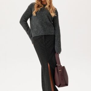 Slit Tailored