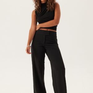 Soft Suit Wide