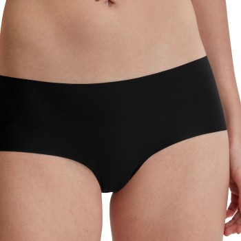 Calida Trusser Seamless Low Rise Panty Sort Small Dame Calida Trusser Seamless Low Rise Panty Sort Small Dame