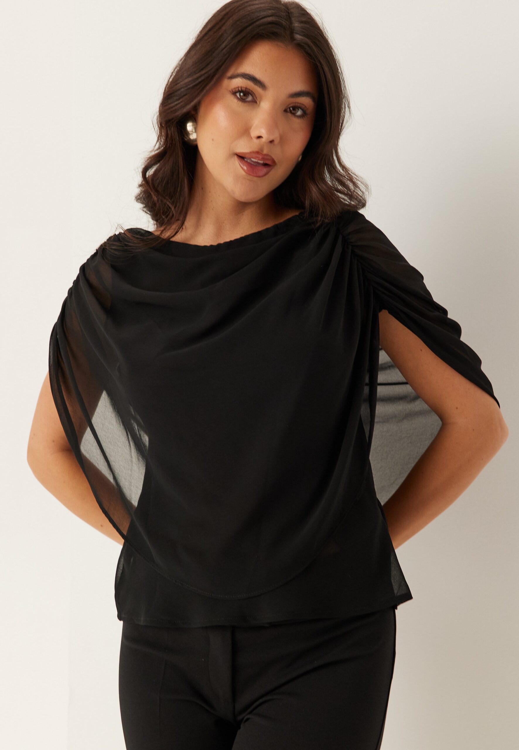 Cape Sleeveless Blouse Cape Sleeveless Blouse