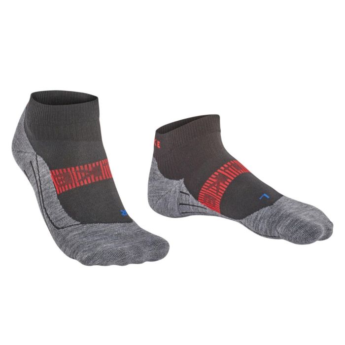 FALKE® RU4 Endurance Cool Strømper Sort 37-38 til optimal komfort under løb FALKE® RU4 Endurance Cool Strømper Sort 37-38 til optimal komfort under løb