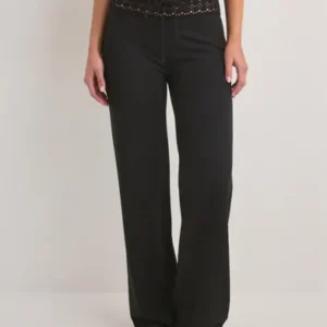 Nelly - Sort - Crochet Waist Crepe Pants