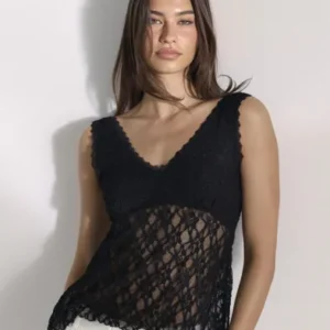 Nelly - Sort - Lace Flounce Top