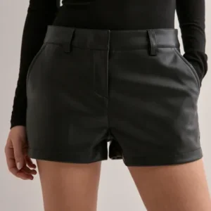 Nelly - Sort - PU Shorts