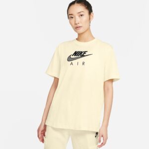 Nike Air Boyfriend Tshirt Dame Gul