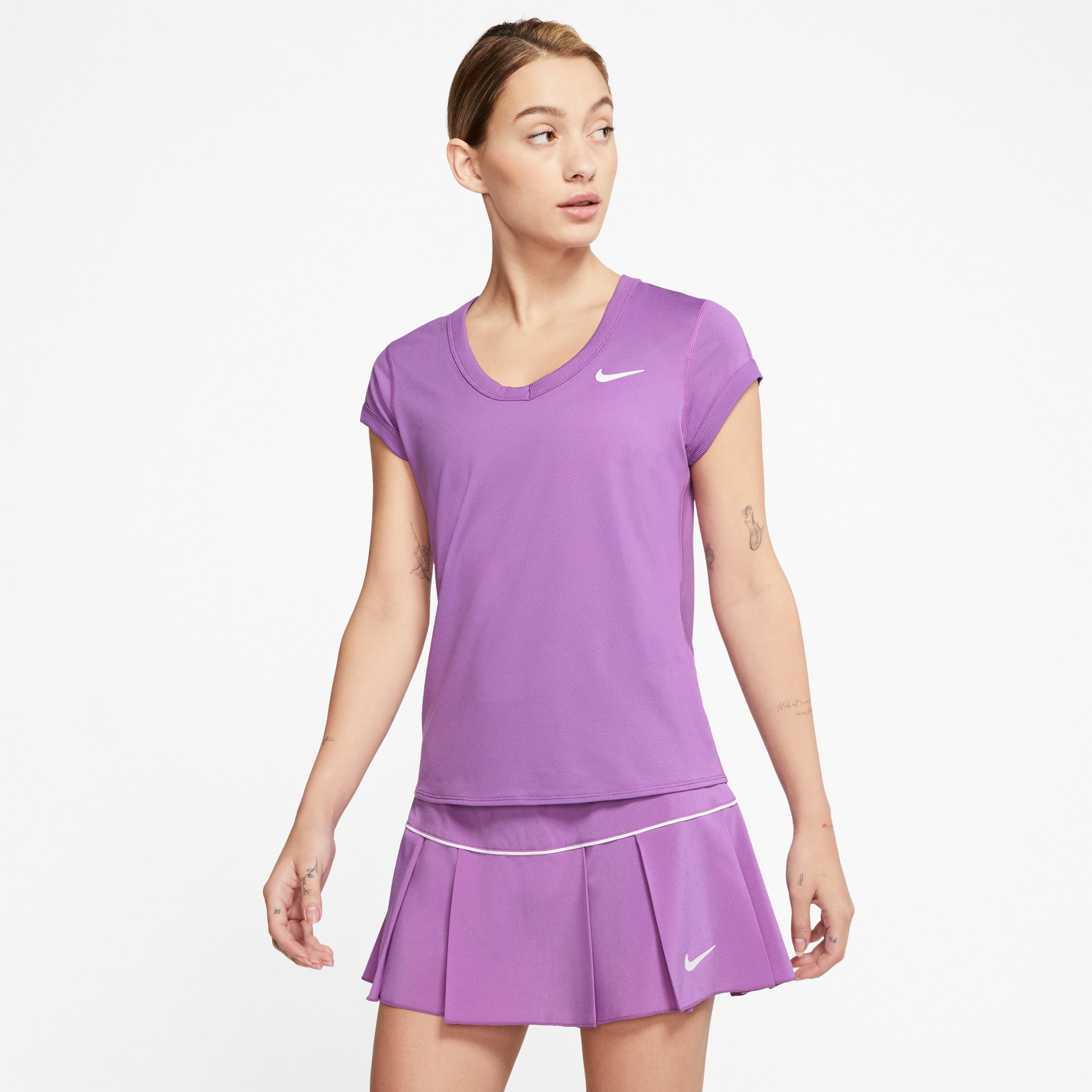 Nike Court Drifit Tshirt Dame Xs Lilla Nike Court Drifit Tshirt Dame Xs Lilla