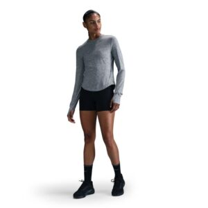 Nike Dri-FIT Swift UV Crew Langærmet T-shirt til kvinder - Grå, ideel til løb og udendørs aktiviteter