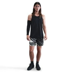 Nike Dri-Fit Stride 7 Inch Shorts Grå S - Ideelle til løb med komfort og åndbarhed