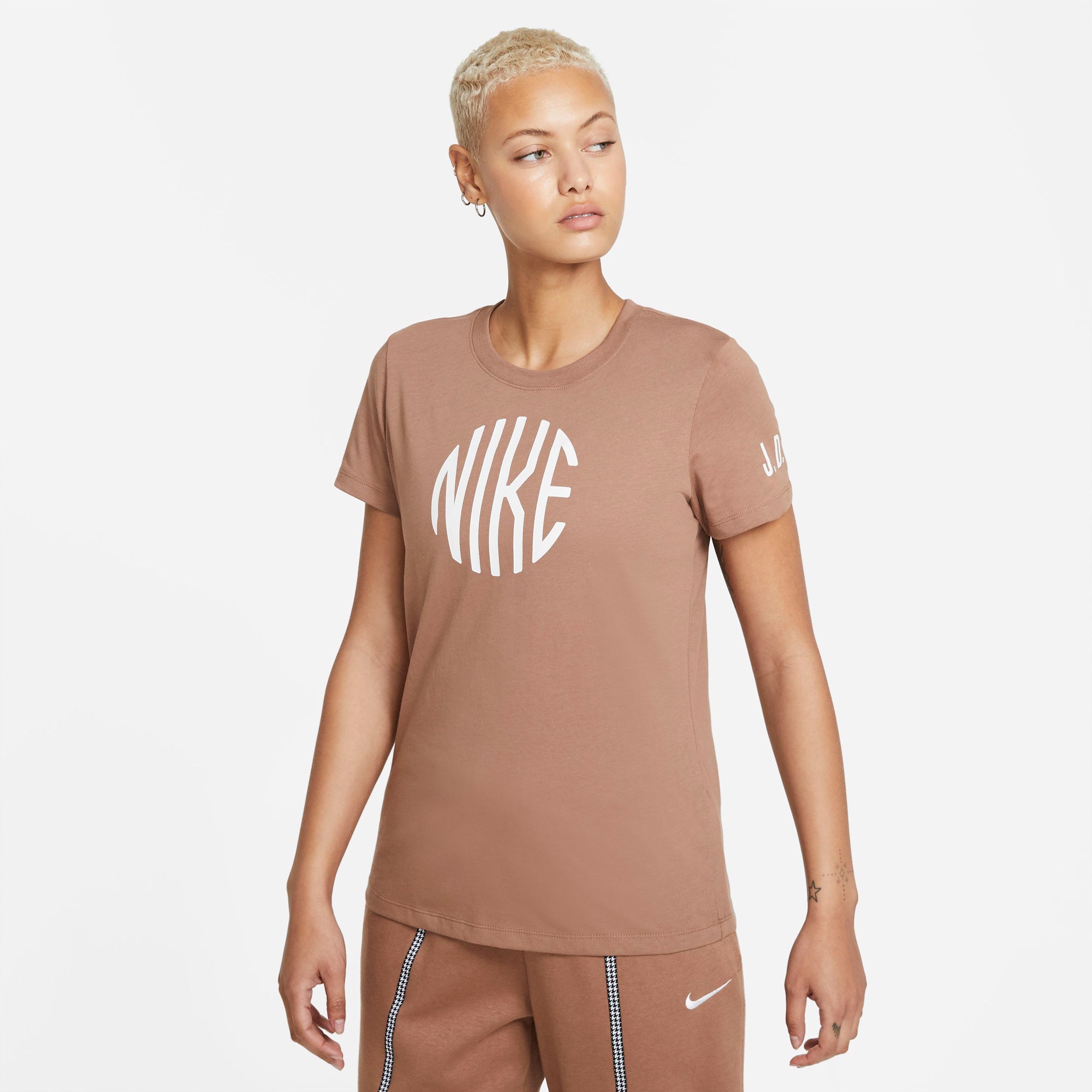 Nike Sportswear Tshirt Dame Xs Brun Nike Sportswear Tshirt Dame Xs Brun