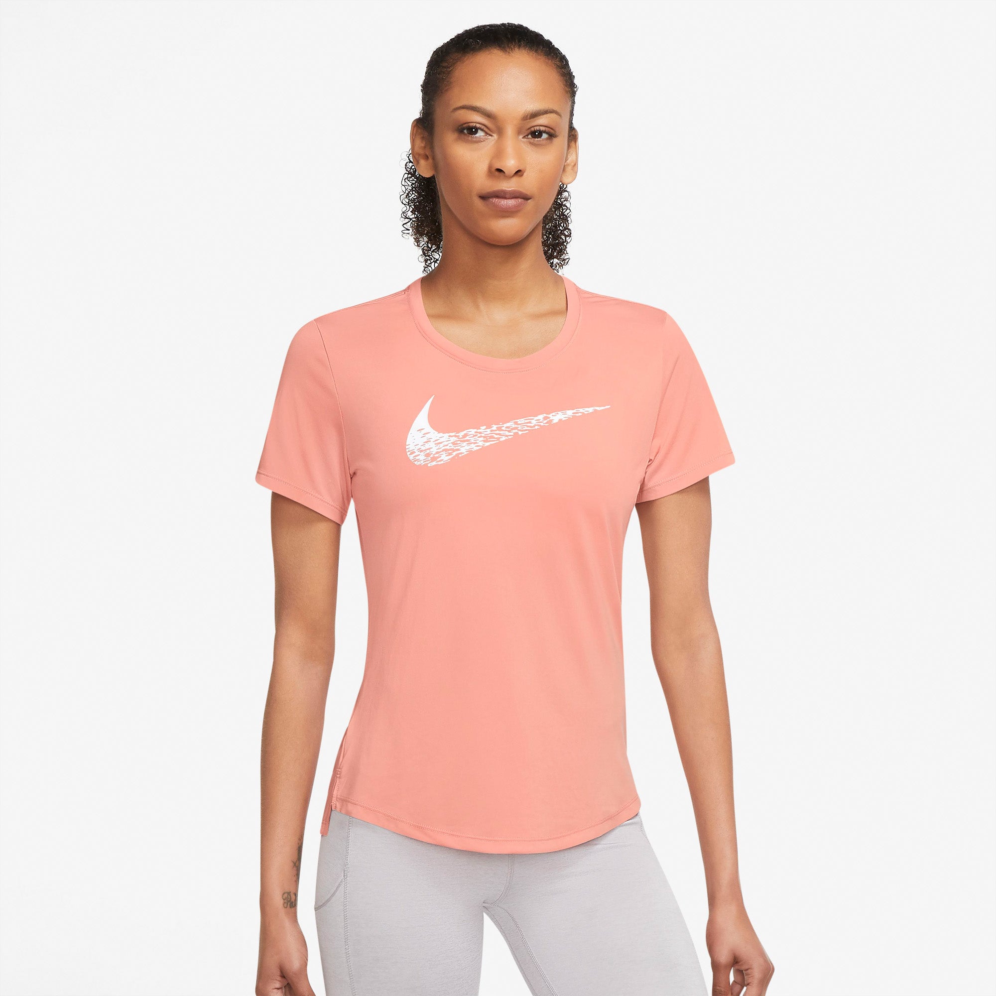 Nike Swoosh Run Løbe Tshirt Dame Xs Pink Nike Swoosh Run Løbe Tshirt Dame Xs Pink