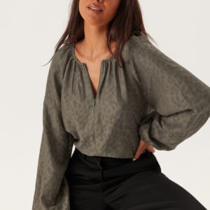 Objtrue L/S LO BLOUSE
