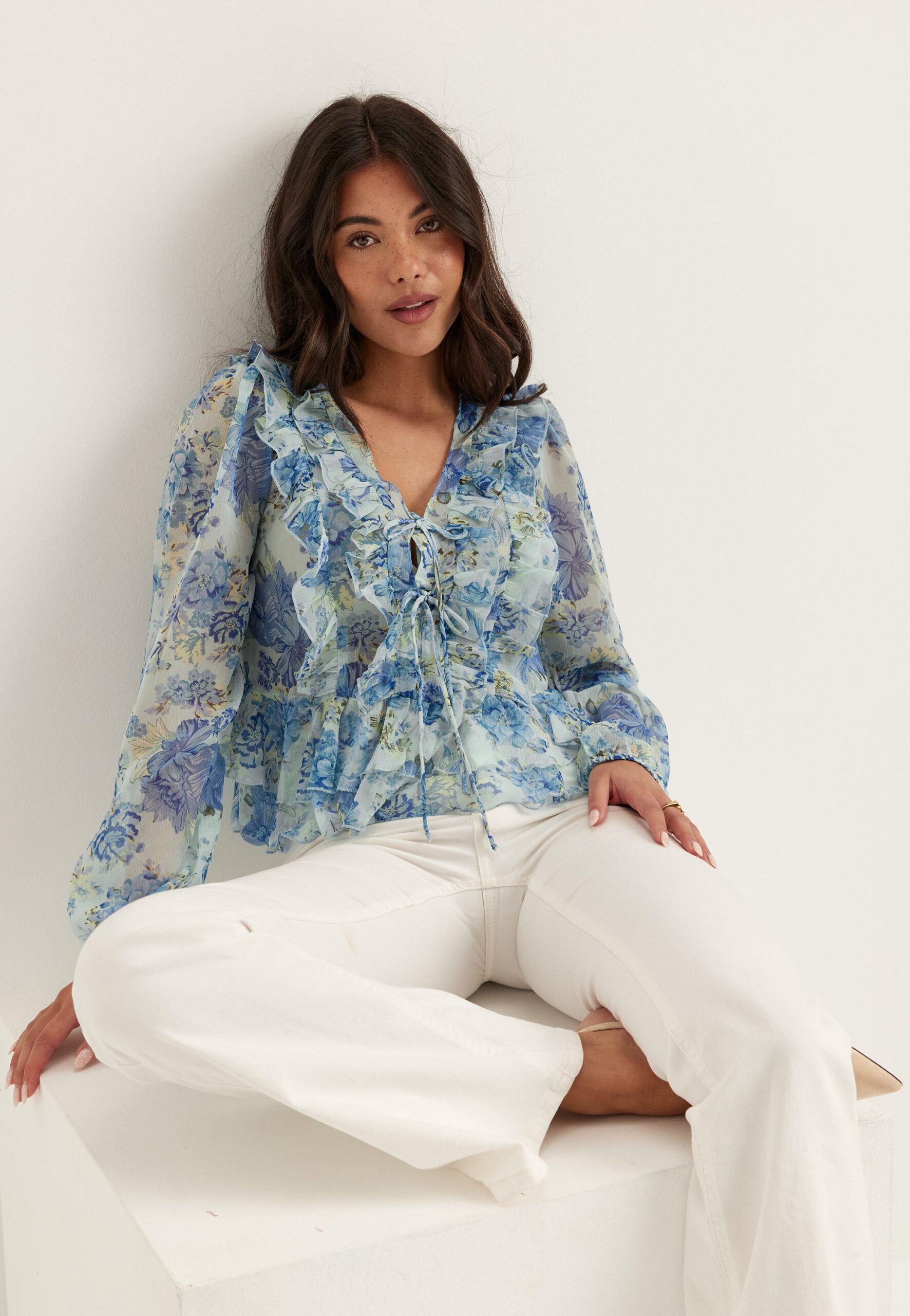 Onlvictoria Ls Frill Top Wvn Onlvictoria Ls Frill Top Wvn